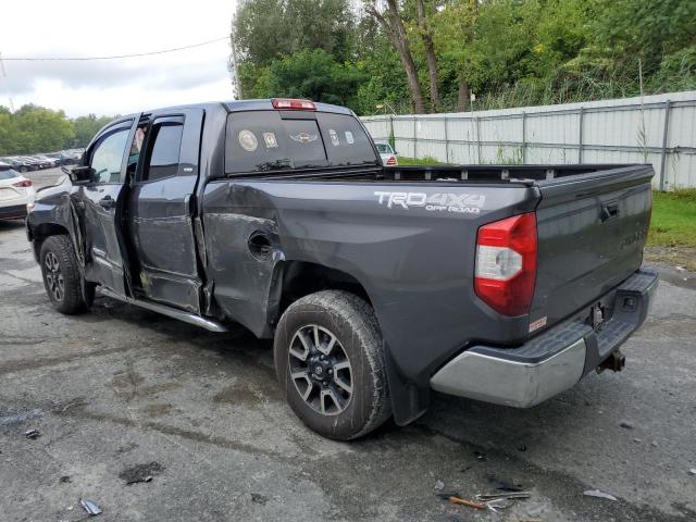 5TFUY5F13HX654789 - 2017 TOYOTA TUNDRA DOUBLE CAB SR/SR5 GRAY photo 2