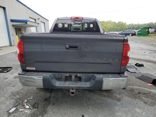 5TFUY5F13HX654789 - 2017 TOYOTA TUNDRA DOUBLE CAB SR/SR5 GRAY photo 6