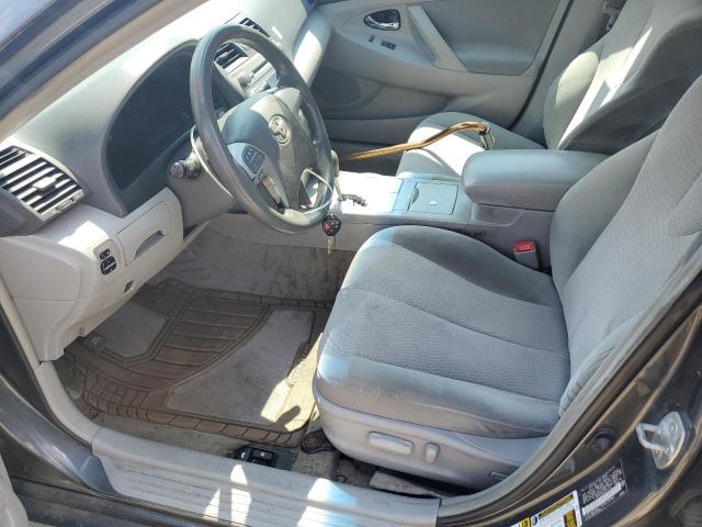 4T1BF3EK8AU043218 - 2010 TOYOTA CAMRY BASE GRAY photo 7