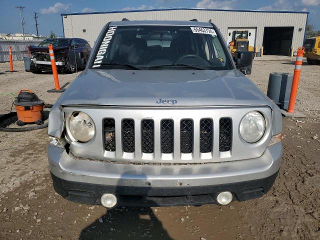 1J4NF1GB9BD227713 - 2011 JEEP PATRIOT SPORT SILVER photo 5