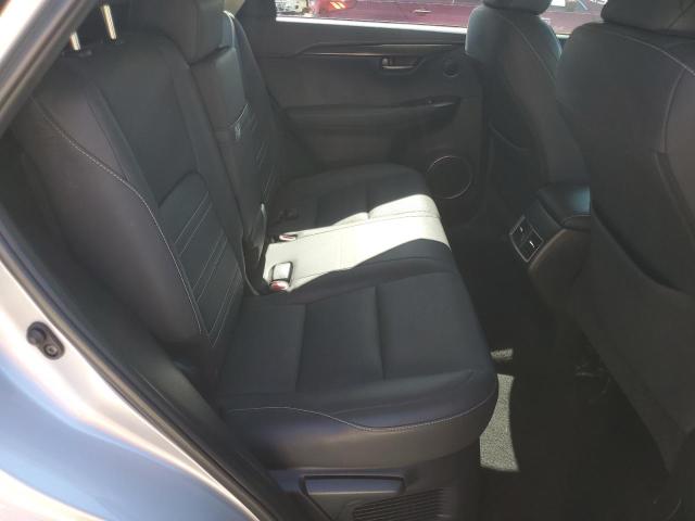 JTJYARBZ9J2099064 - 2018 LEXUS NX 300 BASE Gümüş fotoğraf 11