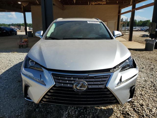 JTJYARBZ9J2099064 - 2018 LEXUS NX 300 BASE Gümüş fotoğraf 5