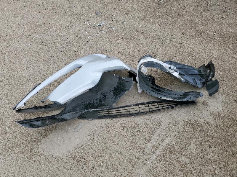 2T3ZFREV4GW282261 - 2016 TOYOTA RAV4 LE SILVER photo 12