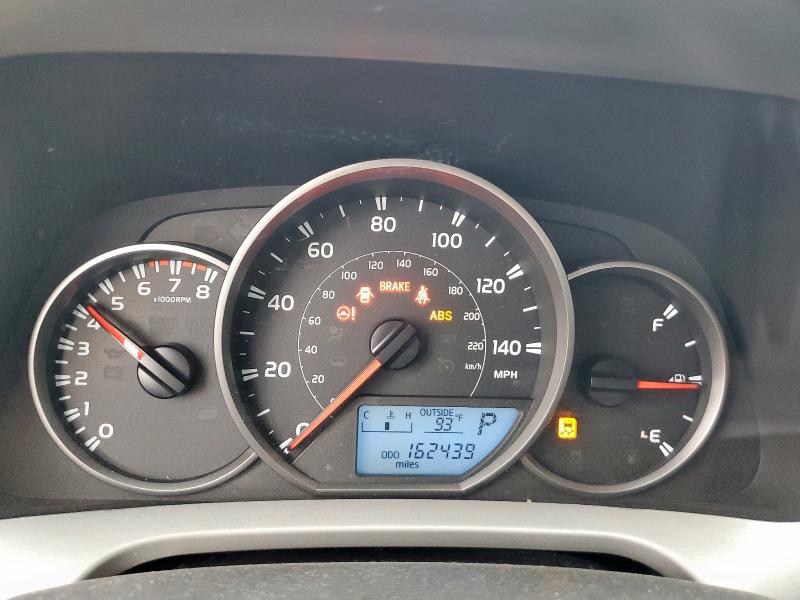 2T3ZFREV4GW282261 - 2016 TOYOTA RAV4 LE SILVER photo 9