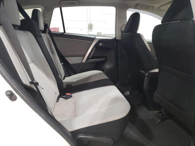 JTMRFREV1HJ715647 - 2017 TOYOTA RAV4 XLE WHITE photo 11