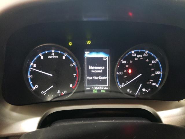 JTMRFREV1HJ715647 - 2017 TOYOTA RAV4 XLE WHITE photo 9