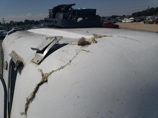 1S7R13107J1822245 - 2018 SPIL 13DLB WHITE photo 9