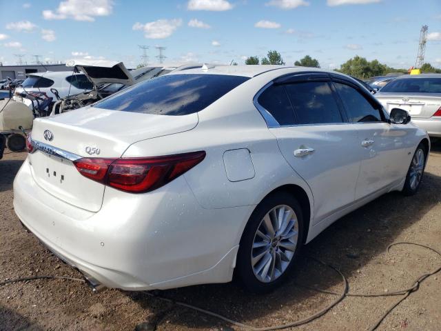 JN1EV7AR8JM431258 - 2018 INFINITI Q50 LUXE WHITE photo 3