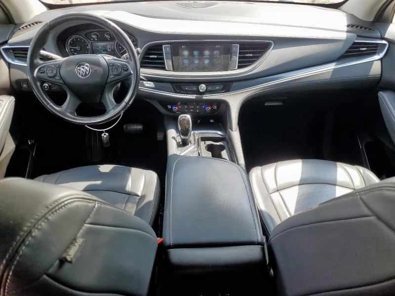 5GAERBKWXKJ180935 - 2019 BUICK ENCLAVE ESSENCE Արծաթագույն լուսանկար 8