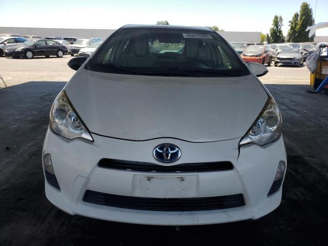 JTDKDTB3XD1555902 - 2013 TOYOTA PRIUS C WHITE photo 5