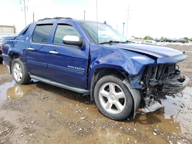 3GNTKFE79DG298427 - 2013 CHEVROLET AVALANCHE LT BLUE photo 4