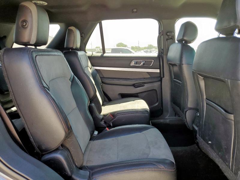 1FM5K7D84HGB78873 - 2017 FORD EXPLORER XLT CHARCOAL photo 11