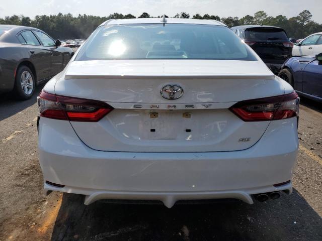4T1G11AK2PU732016 - 2023 TOYOTA CAMRY SE NIGHT SHADE WHITE photo 6