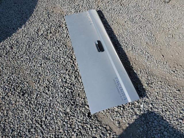 5TESN92NX4Z367985 - 2004 TOYOTA TACOMA XTRACAB PRERUNNER ვერცხლისფერი ფოტო 12