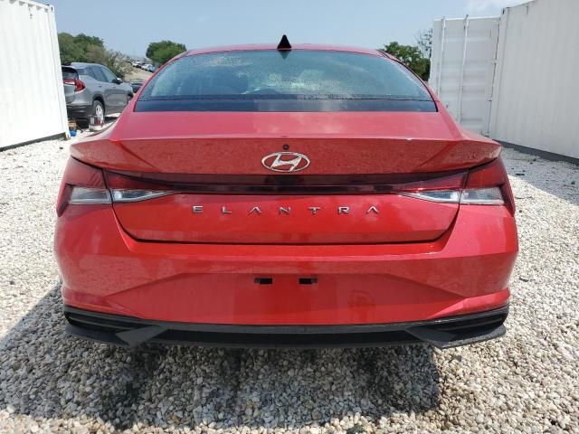 5NPLM4AG8MH024835 - 2021 HYUNDAI ELANTRA SEL RED photo 6