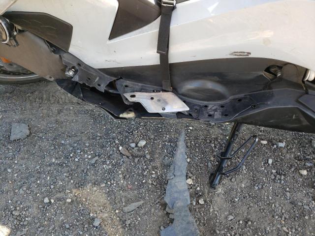 WB10C1507LZ316773 - 2020 BMW C650 GT SILVER photo 9