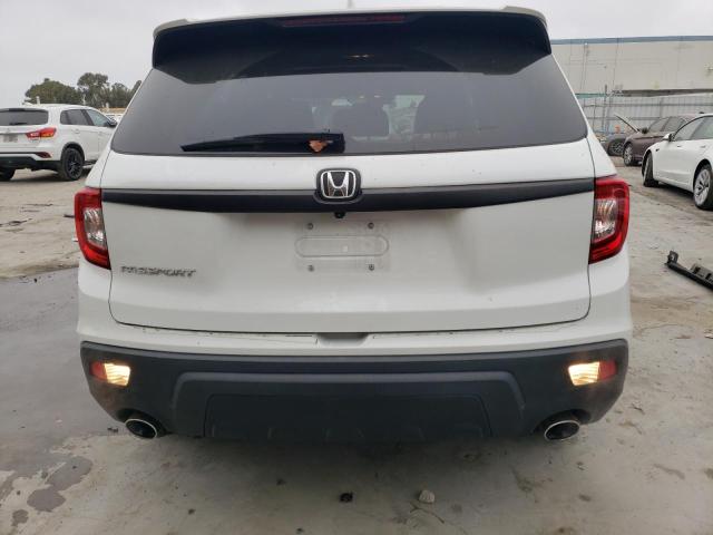 5FNYF7H56KB009459 - 2019 HONDA PASSPORT EXL WHITE photo 6