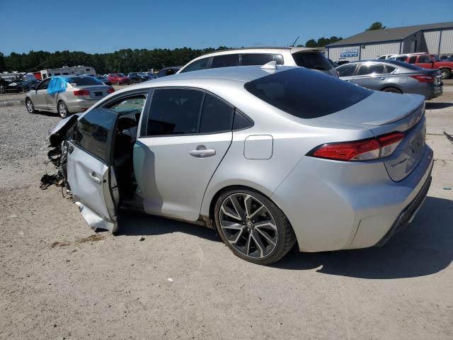 5YFS4RCE2LP041460 - 2020 TOYOTA COROLLA SE ვერცხლისფერი ფოტო 2