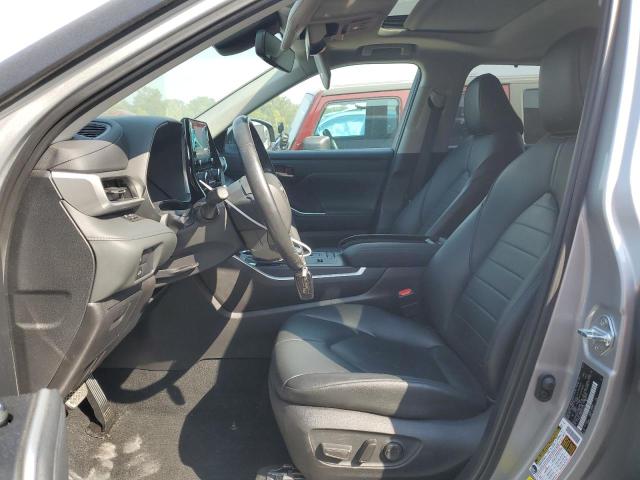 5TDGZRAH0MS522174 - 2021 TOYOTA HIGHLANDER XLE SILVER photo 7