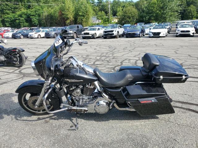 1HD1KB4138Y617028 - 2008 HARLEY-DAVIDSON FLHX BLACK photo 3