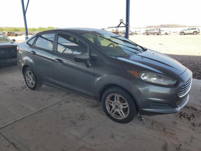 3FADP4BJ1JM145398 - 2018 FORD FIESTA SE GRAY photo 4