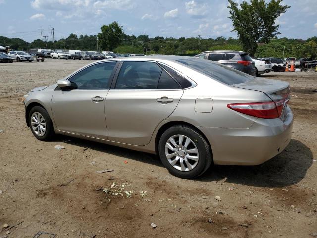 4T1BF1FK2FU969897 - 2015 TOYOTA CAMRY LE SILVER photo 2