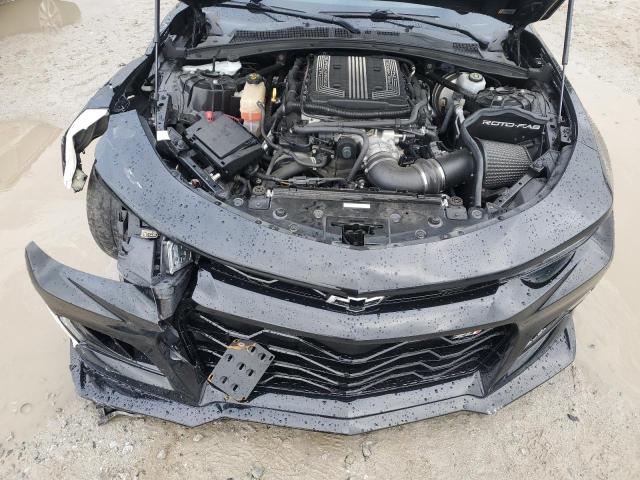 1G1FJ1R69J0138697 - 2018 CHEVROLET CAMARO ZL1 BLACK photo 11