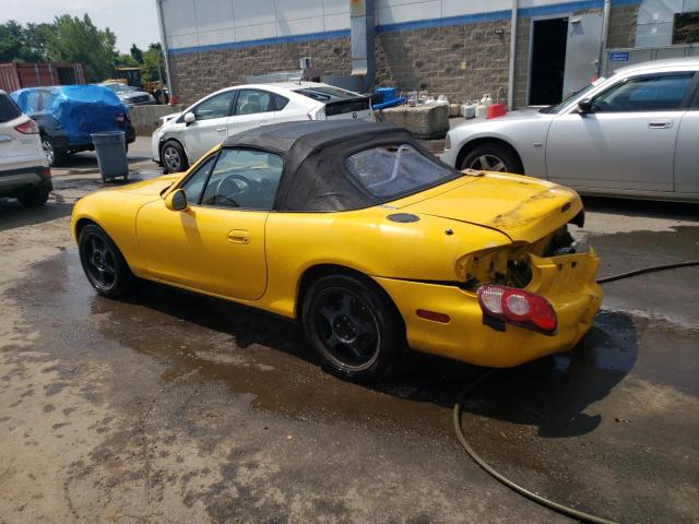JM1NB353510203536 - 2001 MAZDA MX-5 MIATA BASE YELLOW photo 2