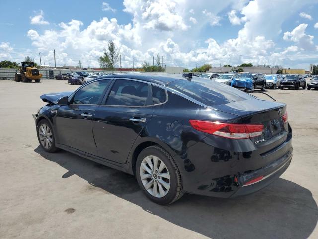 5XXGT4L30JG256738 - 2018 KIA OPTIMA LX Czarny zdjęcie 2