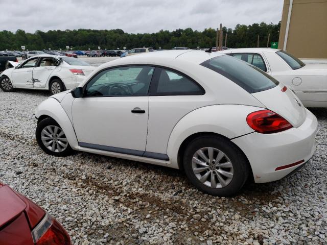 3VWFP7AT9DM627626 - 2013 VOLKSWAGEN BEETLE WHITE photo 2