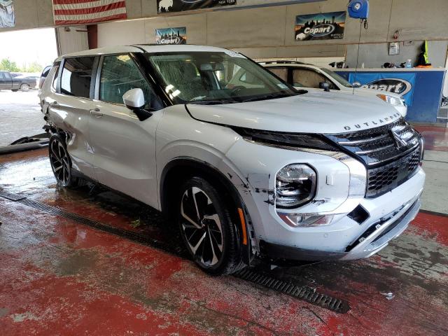 JA4J4VA83RZ064224 - 2024 MITSUBISHI OUTLANDER SE WHITE photo 4