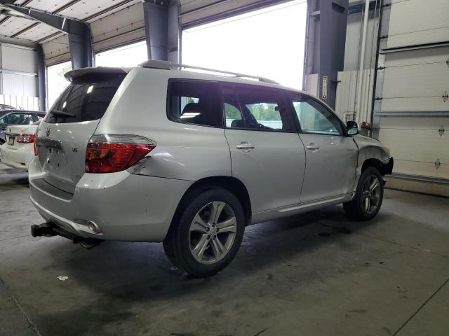 JTEES43A682090035 - 2008 TOYOTA HIGHLANDER SPORT SILVER photo 3