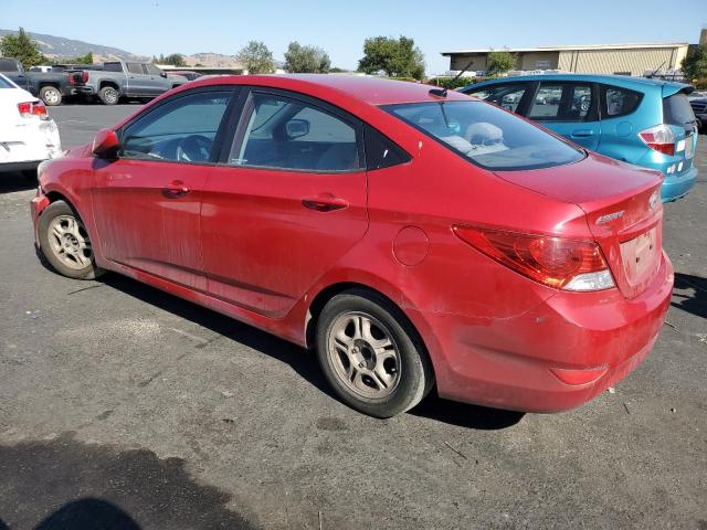 KMHCT4AE3DU521682 - 2013 HYUNDAI ACCENT GLS RED photo 2