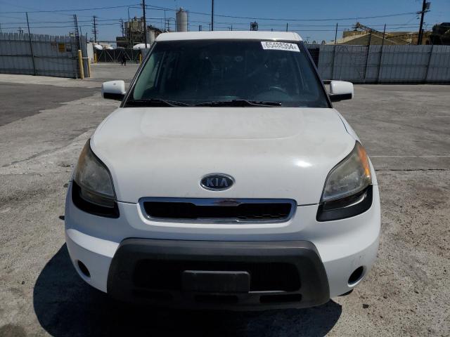 KNDJT2A29B7709088 - 2011 KIA SOUL + WHITE photo 5