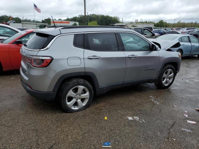 3C4NJCBB6LT247209 - 2020 JEEP COMPASS LATITUDE SILVER photo 3