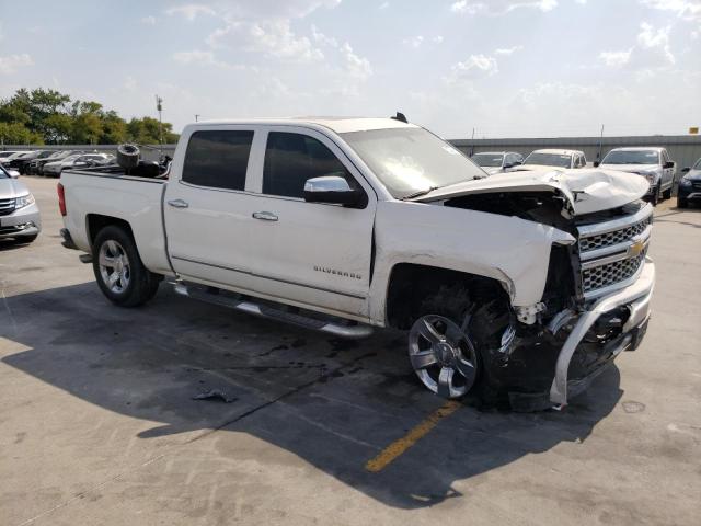 3GCPCSEC1FG449096 - 2015 CHEVROLET SILVERADO C1500 LTZ WHITE photo 4