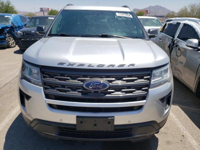 1FM5K7DH5JGC72816 - 2018 FORD EXPLORER XLT SILVER photo 5