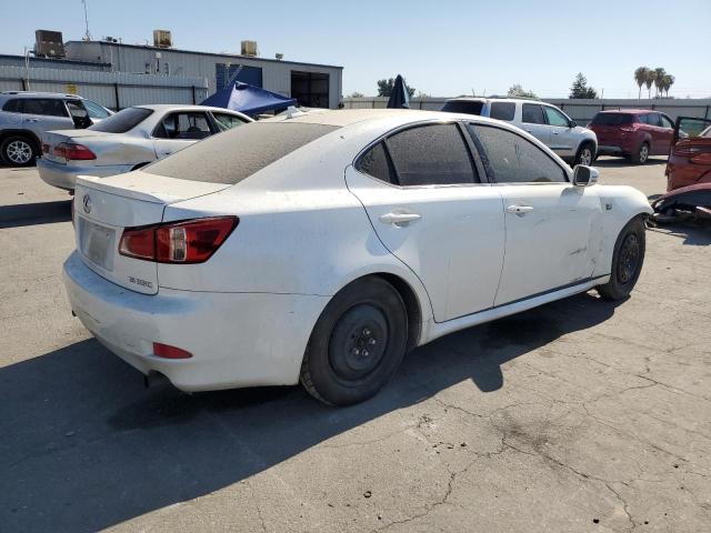 JTHBE5C22C5031065 - 2012 LEXUS IS 350 WHITE photo 3