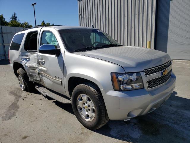 1GNSKAE02BR274002 - 2011 CHEVROLET TAHOE K1500 LS SILVER photo 4