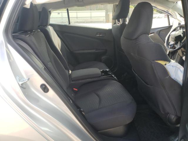JTDKARFPXJ3090241 - 2018 TOYOTA PRIUS PRIM 银色 照片 10