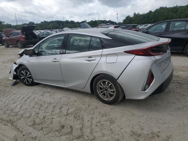 JTDKARFPXJ3090241 - 2018 TOYOTA PRIUS PRIM 银色 照片 2