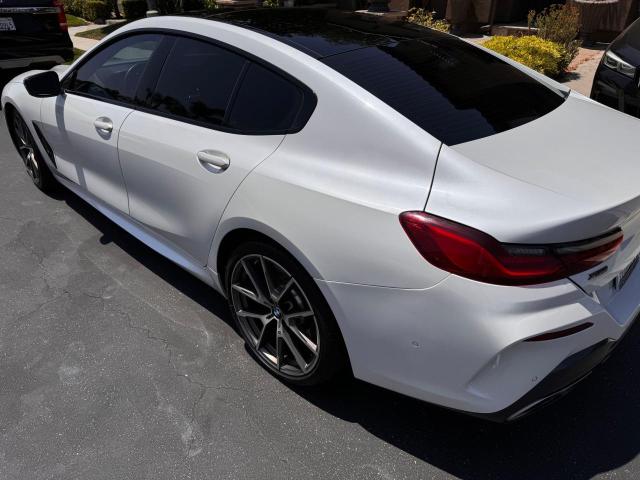WBAGV8C01LBP48613 - 2020 BMW M850XI WHITE photo 3