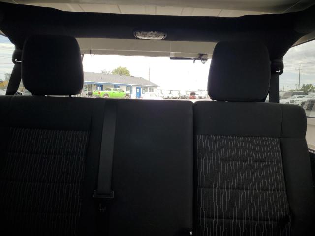 1C4BJWEG8CL217202 - 2012 JEEP WRANGLER U SAHARA BLACK photo 10