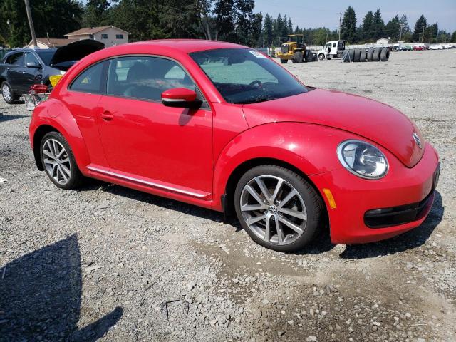 3VWHP7AT1CM633878 - 2012 VOLKSWAGEN BEETLE RED photo 4