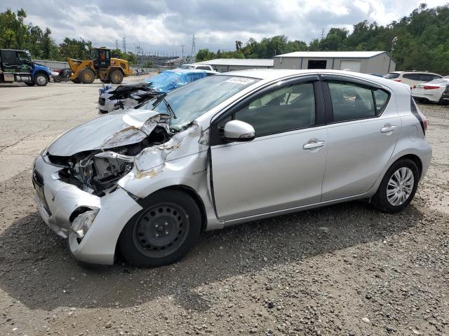 2015 TOYOTA PRIUS C, 