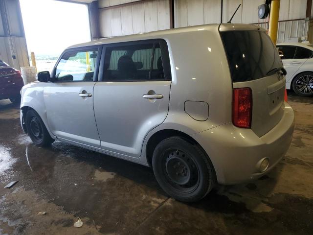 JTLKE50E181052024 - 2008 TOYOTA SCION XB SILVER photo 2