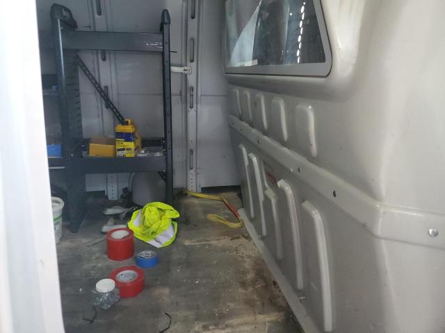 1GCWGAF78N1138774 - 2022 CHEVROLET EXPRESS G2 WHITE photo 10