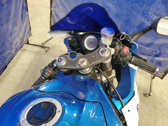 JS1GN7EA292104821 - 2009 SUZUKI GSX-R600 BLUE photo 5