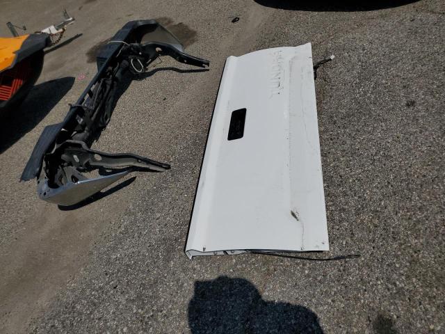 5TFRY5F17JX239907 - 2018 TOYOTA TUNDRA DOUBLE CAB SR/SR5 WHITE photo 12