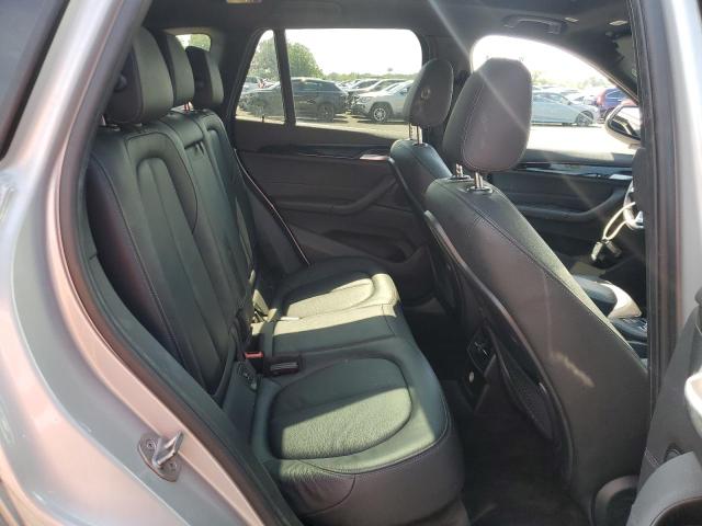 WBXHT3C3XJ5K20481 - 2018 BMW X1 XDRIVE28I SILVER photo 11